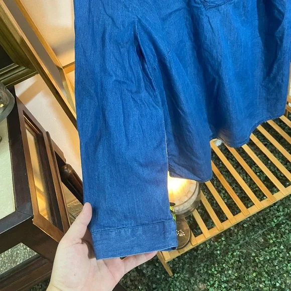 Crown & Ivy Denim Tops. Size- L - Picture 10 of 11